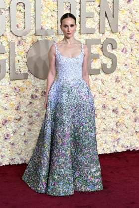 Natalie Portman at the 81 Golden Globe Awards at the Beverly Hilton Hotel Beverly Hills, 07 01 2024 Foto:xJ.xBlocx xFuturexImagex globes_2024_4245
