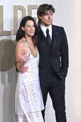 Riley Keough with husband Ben Smith Petersen at the 81 Golden Globe Awards at the Beverly Hilton Hotel Beverly Hills, 07 01 2024 Foto:xJ.xBlocx xFuturexImagex globes_2024_4327