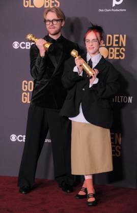 RECORD DATE NOT STATED FINNEAS, Billie Eilish in the press room, 81st Annual Golden Globe Awards - Press Room, Beverly Hilton Hotel, Beverly Hills, CA, United States, January 7, 2024. (Photo by: Elizabeth Goodenough Everett Collection) PUBLICATIONXNOTxINxCANxCHNxFRAxITAxJPNxNORxPOLxRUSxESPxUKxUSA