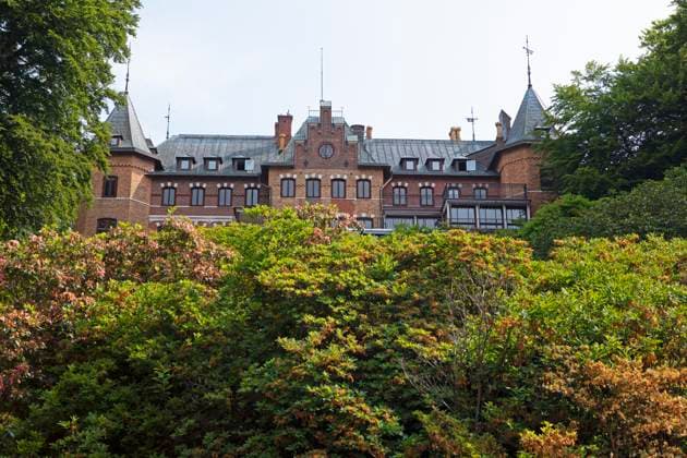 Schloss im Sofiero Palace & Gardens, Helsingborg, Provinz Skane län, Schweden, Europa *** Castle at Sofiero Palace Gardens, Helsingborg, Province Skane län, Sweden, Europe Copyright: imageBROKER MartinaxKatz ibxcxb10022541.jpg