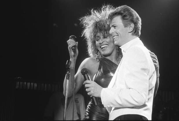 Tine Turner and David Bowie perform their duet Tonight NEC, Birmingham, UK, 23rd March 1985 Tine Turner and David Bowie perform their duet Tonight NEC, Birmingham, UK, 23rd March 1985, Credit:Paul Cox Avalon  Copyright: xPaulxCoxx xAvalonx 0528071113