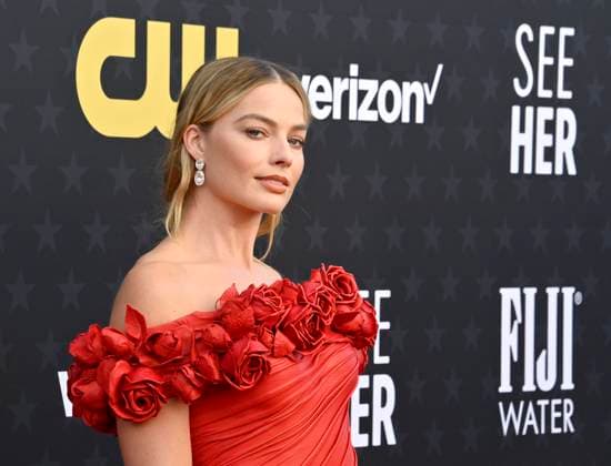 Bilder des Jahres 2024, Entertainment 01 Januar Entertainment Themen der Woche KW02 Margot Robbie attends the 29th annual Critics Choice Awards at the Barker Hanger in Santa Monica, California on Sunday, January 14, 2024.  LAP20240114007 JIMxRUYMEN