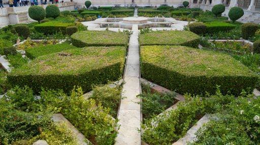 The details of the majestic Amber Fort near Jaipur, Rajasthan, India 2135833 RECORD DATE NOT STATED