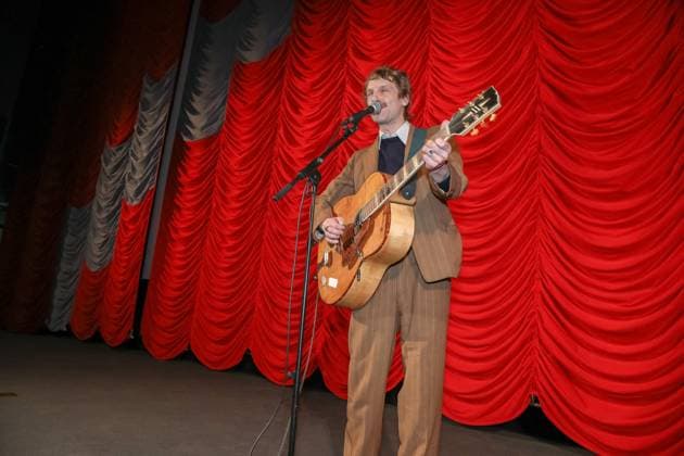 17 01 2024, Gartenbaukino, RICKERL MUSIK IS HÖCHSTENS A HOBBY Premiere , Absolute premiere highlight by Adrian Goiginger in the picture David VOODOO JÜRGENS Öllerer, a d stage, RICKERL MUSIK IS HÖCHSTENS A HOBBY Premiere