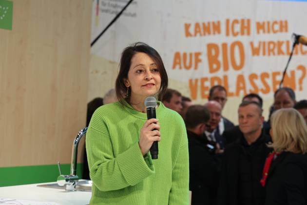 Internationale Grüne Woche 2024. Eröffnungsrundgang. Dr. Felor Badenberg, Berliner Senatorin für Justiz und Verbraucherschutz. DEU, Deutschland, Berlin, 19.01.2024: *** International Green Week 2024 Opening Tour Dr Felor Badenberg, Berlin Senator for Justice and Consumer Protection DEU, Germany, Berlin, 19 01 2024
