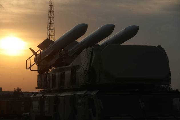 Iran, Militärübung am Persischen Golf January 19, 2024, Undisclosed, Persian Gulf, Iran: War equipments during a military drill at an undisclosed location in the Persian Gulf, southern Iran. Undisclosed Iran - ZUMAi98_ 20240119_zih_i98_010 Copyright: xIranianxArmyxOfficex