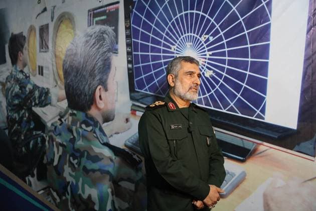 Iran, Militärübung am Persischen Golf January 19, 2024, Undisclosed, Persian Gulf, Iran: The head of the corps aerospace division General AMIR ALI HAJIZADEH during a military drill at an undisclosed location in the Persian Gulf, southern Iran. Undisclosed Iran - ZUMAi98_ 20240119_zih_i98_012 Copyright: xIranianxArmyxOfficex