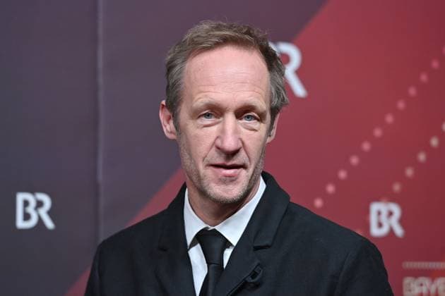 Stephan Kampwirth actor , single picture,cropped single motif,portrait,portrait,portrait red carpet,red carpet,Bavarian Film Award 2023 on 19 09 2024 at the Prinzregententheater in Munich