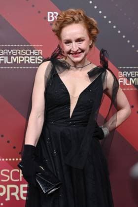 Brigitte Hobmeier actress , single picture,cropped single motif,half figure,half figure,red carpet,red carpet,Bavarian Film Award 2023 on 19 09 2024 at the Prinzregententheater in Munich e