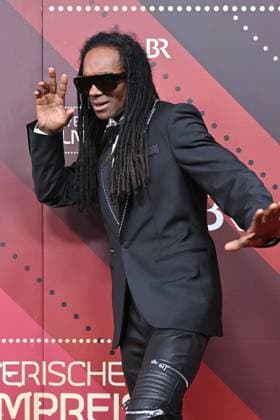 Fab Morvan , single image,cropped single motif,half figure,half figure red carpet,red carpet,Bavarian Film Award 2023 on 19 09 2024 at the Prinzregententheater in Munich r Tel 0208 9413250 Fax 0208 94