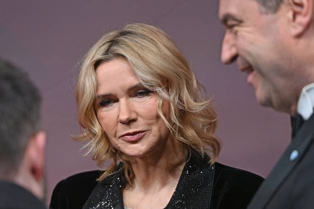 Veronica FERRES Actress , Markus SOEDER State Premier of Bavaria and CSU Chairman Red Carpet, Red Carpet,Bavarian Film Award 2023 on 19 09 2024 at the Prinzregententheater in Munich R