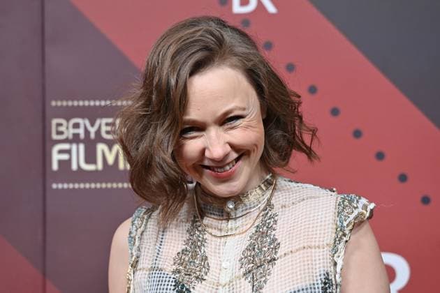 Claudia Lenzi actress, single picture, cropped single motif, portrait, portrait red carpet, red carpet,Bavarian Film Award 2023 on 19 09 2024 at the Prinzregententheater in Munich R