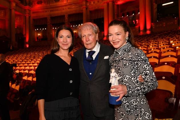 Bernd Herzsprung with his two daughters Hannah and Sarah Bavarian Film Award Party Award Winner Prinzregenten Theater Munich 19 January 2024