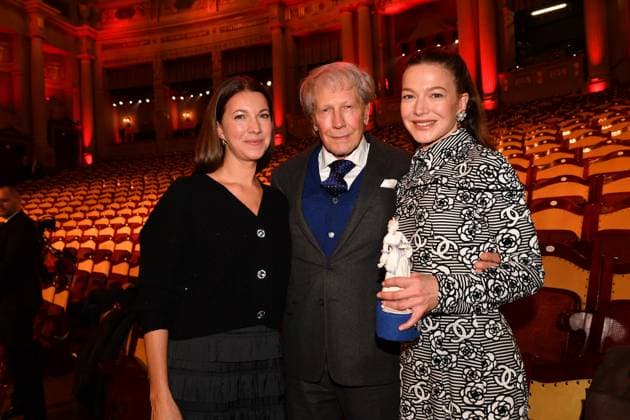 Bernd Herzsprung with his two daughters Hannah and Sarah Bavarian Film Award Party Award Winner Prinzregenten Theater Munich 19 January 2024