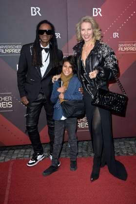 Fabrice Morvan with partner Tessa van der Steen and son Sacha at the presentation of the 45 Bavarian Film Award 2023 at the Prinzregententheater in Munich, 19 01 2024 Foto:xF.xKernx xFuturexImagex bay_filmpreis_2470