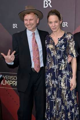 Robert Stadlober and Bernadette Heerwagen at the presentation of the 45 Bavarian Film Award 2023 in the Prinzregententheater Munich, 19 01 2024 Foto:xF.xKernx xFuturexImagex bay_filmpreis_2980
