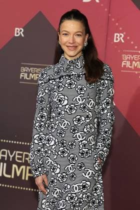 Bavarian Film Award 2023 Hannah Herzsprung on the red carpet Presentation of the 45 Bavarian Film Award 2023 on 19 01 2024 at the Prinzregententheater in Munich Bavaria, Germany