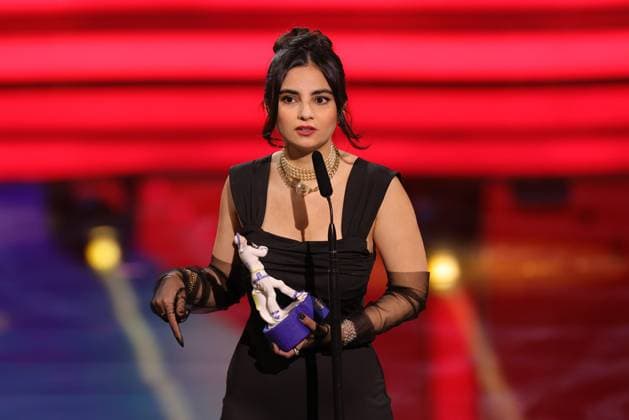 Bavarian Film Award 2023 Bayan Layla at the acceptance speech ceremony of the 45 Bavarian Film Award 2023 on 19 01 2024 at Prinzregententheater in Munich Bavaria, Germany