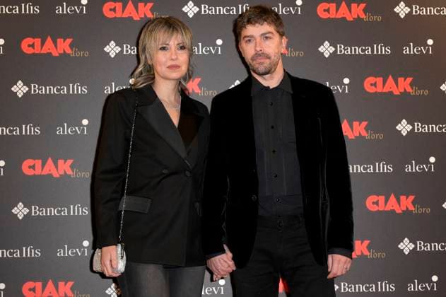 Michele Riondino with partner Eva Nestori at the Ciak d oro 2023 film award ceremony in Palazzo Colonna Rome, 20 01 2024 Foto:xA.xM.xTinghinox xFuturexImagex ciak_4142