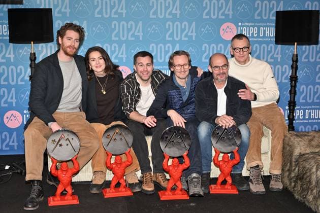 27th Alpe D Huez Festival Winners Photocall Pablo Pauly, Julia Faure, Wilfried Meance, Olvier Ducray, Bernard Campan and guest attending the Winners Photocall during the 27th Alpe d Huez Film Festival in Alpe d Huez, France on January 20, 2024. Photo by Julien Reynaud APS-Medias ABACAPRESS.COM Alpe d Huez France  Copyright: xReynaudxJulien APS-Medias ABACAx