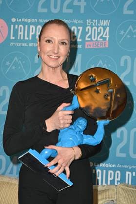 27th L Alpe d Huez Festival Winners Photocall Audrey Lamy (Prix de la region for Heureux gagnants ) posing for the photocall of the winners during the 27th Comedy Film Festival in L Alpe d?Huez, France, on January 20, 2024. Photo by Mireille Ampilhac ABACAPRESS.COM L Alpe d Huez France  Copyright: xAmpilhacxMireille ABACAx