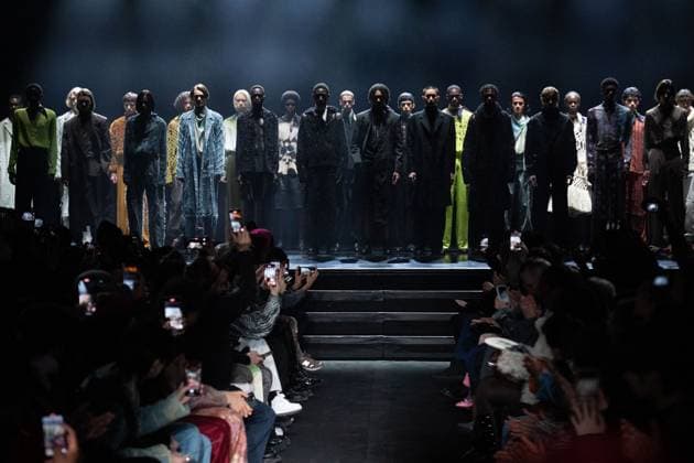 Entertainment Bilder des Tages PFW Taak Runway Models walk the runway during the Taak Menswear Fall Winter 2024-2025 show as part of Paris Fashion Week in Paris, France on January 21, 2024. Photo by Aurore Marechal ABACAPRESS.COM Paris France  Copyright: xMarechalxAurore ABACAx