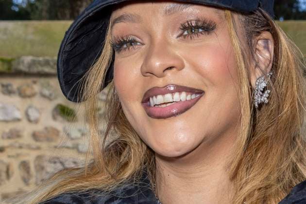 Paris Fashion Week, Gäste der Dior Modenschau Sorties du dÃ filÃ Dior Haute Couture Printemps EtÃ 2024 dans le cadre de la Fashion Week de Paris (PFW) Rihanna Ã la sortie du dÃ filÃ Dior Haute Couture Printemps EtÃ 2024 dans le cadre de la Fashion Week de Paris (PFW), au musÃ e Rodin Ã Paris, France, le 22 janvier 2024. Olivier Borde Bestimage Exits at the Dior Haute Couture Spring Summer 2024 show as part of Paris Fashion Week in Paris, France, on January 22, 2024. Paris France  Copyright: xOLIVIERxBORDEx xBESTIMAGExOLIVIERxBORDEx xBESTIMAGEx