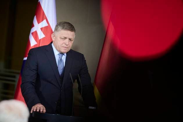 Berlin, Olaf Scholz trifft den Ministerpräsidenten der Slowakischen Republik Robert Fico Bundeskanzler Olaf Scholz (SPD) und der Ministerpräsident der Slowakischen Republik Robert Fico geben am 24.01.2024 eine gemeinsame Pressekonferenz im Bundeskanzleramt in Berlin. Berlin Bundeskanzleramt Berlin Deutschland *** Berlin, Olaf Scholz meets the Prime Minister of the Slovak Republic Robert Fico Federal Chancellor Olaf Scholz SPD and the Prime Minister of the Slovak Republic Robert Fico give a joint press conference at the Federal Chancellery in Berlin Berlin Federal Chancellery Berlin Germany on 24 01 2024
