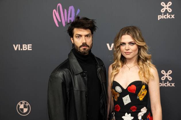 musician Jasper Maekelberg and singer Billie Leyers pictured on the red carpet at the 16th edition of the MIA s (Music Industry Award) award show, in Antwerp, Wednesday 24 January 2024. The Music Industry Awards are the Flemish Music prizes handed out by the VRT and VI.BE.  JONASxROOSENS 84571897