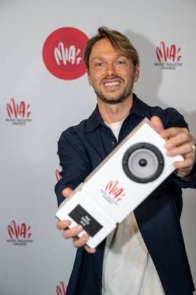 DJ Regi Penxten poses with the MIA award, after the 16th edition of the MIA s (Music Industry Award) award show, in Antwerp, Wednesday 24 January 2024. The Music Industry Awards are the Flemish Music prizes handed out by the VRT and VI.BE.  JONASxROOSENS 84574236