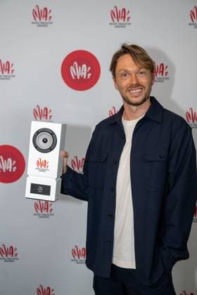 DJ Regi Penxten poses with the MIA award, after the 16th edition of the MIA s (Music Industry Award) award show, in Antwerp, Wednesday 24 January 2024. The Music Industry Awards are the Flemish Music prizes handed out by the VRT and VI.BE.  JONASxROOSENS 84574249