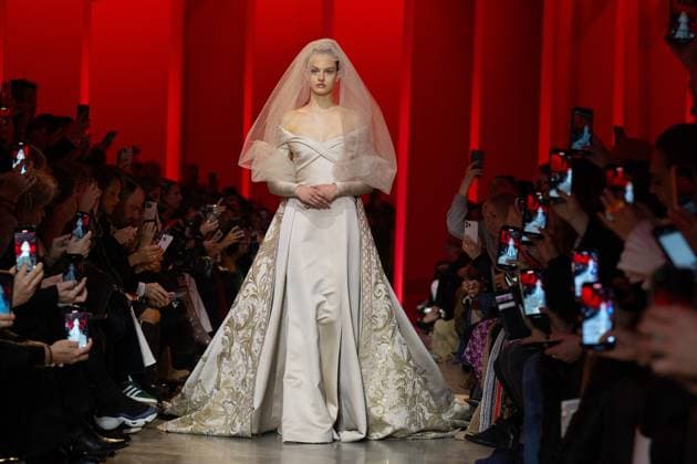 PFW - Elie Saab Runway A model walks the runway during the Elie Saab Haute Couture Spring Summer 2024 show as part of Paris Fashion Week on January 24, 2024 in Paris, France. Photo by Laurent Zabulon ABACAPRESS.COM Paris France  Copyright: xZabulonxLaurent ABACAx