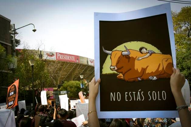January 28, 2024, Mexico City, Mexico City, Mexico: Dozens of activists demonstrated this Sunday outside Plaza Mo xico, to denounce animal abuse due to the return of bullfighting.. On December 6, a ruling against this decision by the Supreme Court of Justice of the Nation (SCJN) allows fans to enjoy this show again. Mexico City Mexico - ZUMAn296 20240128_zip_n296_016 Copyright: xJorgexNunezx