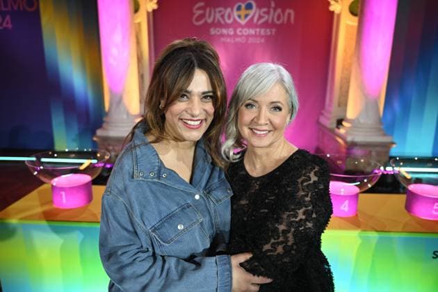 MALMÖ, SVERIGE 20240130 Programledarna Farah Abadi och Pernilla Mansson fotograferade efter lottningen av semifinalplatserna i Eurovision Song Contest 2024 pa Radhuset i Malmö pa tisdagskvällen. MALMÖ SVERIGE x50090x *** MALMÖ, SWEDEN 20240130 Presenters Farah Abadi and Pernilla Mansson photographed after the drawing of the semi-final places in the Eurovision Song Contest 2024 at Radhuset in Malmö on Tuesday evening MALMÖ SVERIGE x50090x  Copyright: xJohanxNilsson TTx SEMIFINALLOTTNING EUROVISION SONG CONTEST GjwBNlaKUwE