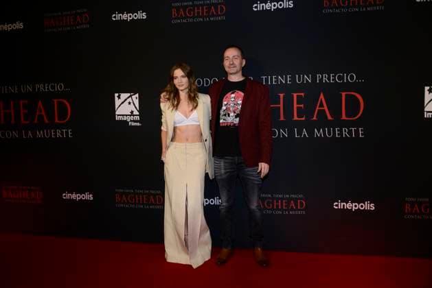 January 30, 2024, Mexico City, Ciudad de Mexico, Mexico: January 30, 2024, Mexico City, Mexico: Director Alberto Corredor and British actress pose for photos during the red carpet of Baghead at Cinepolis Miyana. on January 30, 2024, Mexico City, Mexico. Mexico City Mexico - ZUMAe321 20240130_zea_e321_021 Copyright: xCarlosxTischler xEyepixxGroupx