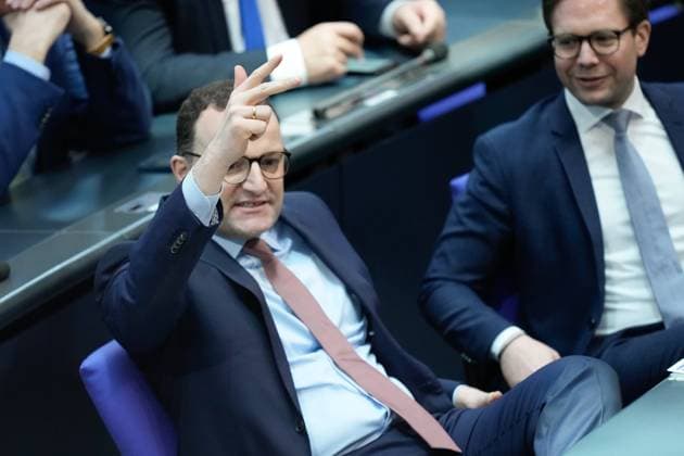 German Bundestag, 151 plenary session, budget debate Jens Spahn CDU in portrait he shouts from his seat towards the traffic light and government parties in the plenary during the debate on the federal budget of the Ministry of Economics during the 151st session of the German Bundestag in Berlin, 01 02 2024 Berlin Berlin Germany