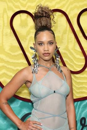 February 1, 2024, Los Angeles, Ca, USA: Amanda Reifer attends the 2024 Warner Music Group Pre-GRAMMY Party at Citizen News Hollywood on February 01, 2024 in Los Angeles, California. Los Angeles USA - ZUMAs181 20240201_zea_s181_239 Copyright: xCraSHx