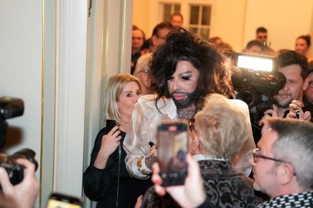 Harald Glööckler hosted the Pompöös Iconic Couture Show at the Ermelerhaus in Berlin at the start of Berlin Fashion Week Star designer Harald Glööckler hosted the Pompöös Iconic Couture Show at the Ermelerhaus in Berlin at the start of Berlin Fashion Week Governing Mayor of Berlin Kai Wegner was a guest Berlin Berlin GER