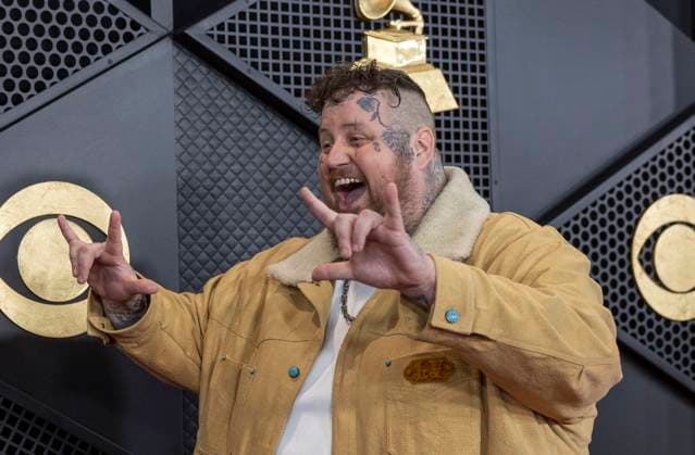 Jelly Roll attends the 66th GRAMMY Awards at Crypto.com Arena on February 04, 2024 in Los Angeles, California Armando Arorizo !ACHTUNG: NUR REDAKTIONELLE NUTZUNG!  Copyright: xArmandoxArorizox AME6075 20240205-55012842423_1