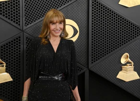 Mary Steenburgen attends the 66th annual Grammy Awards at the Crypto.com Arena in Los Angeles on Sunday, February 4, 2024.  LAP20240204088 JIMxRUYMEN