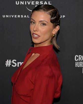 February 5, 2024, Hollywood, California, United States: Carmella Rose attends the 2024 Universal Music Group Awards After Party Celebrates The 66th Annual GRAMMY Awards. Hollywood United States - ZUMAb173 20240205_aap_b173_053 Copyright: xBillyxBennightx