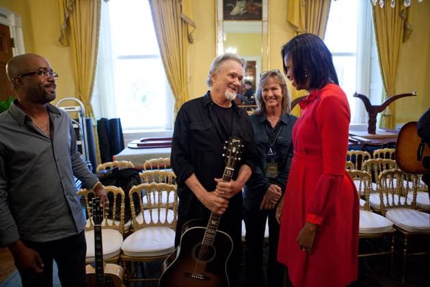 First Lady Michelle Obama talks with Darius Rucker, Kris Kristofferson and Lisa Meyers in the Old Family Dining Room of the White House in Washington, D.C. before Ã¢ÂÄÂœThe History of Country Music: From Barn Dances to Pop ChartsÃ¢ÂÄÂ? interactive workshop for local students, November 21, 2011. .Mandatory Credit: Lawrence Jackson - White House via CNP EDITORIAL USE ONLY Copyright: xx x cnpphotos035560