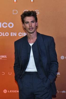 Dune: Part Two Photocall - Mexico City Actor Austin Butler attends the Photocall from Dune: Part Two at Mexico City Four Season Hotel on February 5, 2024 inMexico City, Mexico. Photo by Carlos Tischler Eyepix Group ABACAPRESS.COM Mexico City Mexico  Copyright: xTischlerxCarlos Eyepix ABACAx