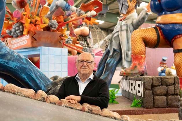 Die Motivwagen fuer den Rosenmontagszug in Mainz werden am 6. Februar 2024 in der MCV - Wagenhalle vorgestellt. Im Foto vom 06.02.2024: MCV-Wagenbauer Dieter Wenger. (Siehe epd-Meldung vom 06.02.2024) EDITORIAL USE ONLY *** The motif floats for the Rose Monday parade in Mainz will be presented on February 6, 2024 in the MCV Wagenhalle In the photo from 06 02 2024 MCV float builder Dieter Wenger See epd message from 06 02 2024 EDITORIAL USE ONLY Copyright: epd-bild AndreaxEnderlein 22_MCV_Motivwagen_020624