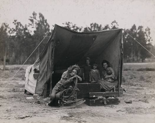 Migrant farm worker s family in Nipomo, California, 1936 (b w photo) 1249076 Migrant farm worker s family in Nipomo, California, 1936 (b w photo) by Lange, Dorothea (1895-1965); Private Collection; (add.info.: Migrant agricultural worker s family. Seven hungry children. Mother aged thirty-two. Father is native Californian. Nipomo, California. Experimental pose for Migrant Mother .). Copyright: xBridgemanxImagesx 1249076