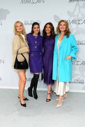 Bilder des Jahres 2024, Entertainment 02 Februar Entertainment Themen der Woche KW06 Entertainment Bilder des Tages Nele Ludowig, Emerson Tenney, Teri Hatcher und Frauke Ludowig bei der Marc Cain Modenschau am 6.02.2024 im Rahmen Fashion Week in Berlin Fashionweek Berlin 2024 - Marc Cain Show *** Nele Ludowig, Emerson Tenney, Teri Hatcher and Frauke Ludowig at the Marc Cain fashion show on 6 02 2024 as part of Fashion Week in Berlin Fashionweek Berlin 2024 Marc Cain Show 