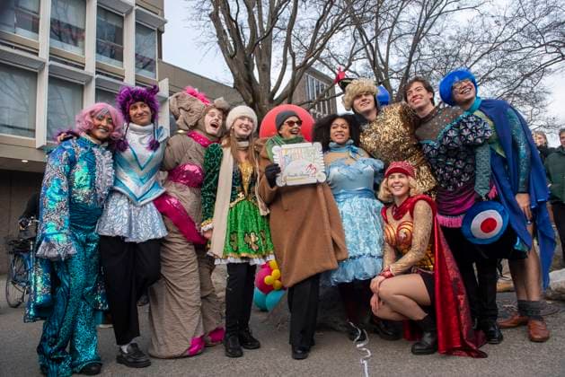 US actress Annette Bening poses with the cast members of Harvards Hasty Pudding Theatrical Company following a parade, through the Harvard Yard in her honor, as she is named the Harvard University s Hasty Pudding Theatricals 2024 Woman of the Year in Cambridge, MA on Tuesday, February 06, 2024.  BOS20240206036 AmandaxSabga
