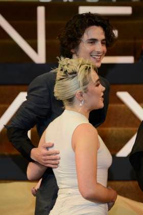 February 6, 2024, Mexico City, Ciudad de Mexico, Mexico: February 6, 2024, Mexico City, Mexico: Florence Pugh and Timotho e Chalamet attend the red carpet of the Fan Event for the film Dune: Part Two at Auditorio Nacional. on February 6, 2024 in Mexico City. Mexico City Mexico - ZUMAe321 20240206_zea_e321_056 Copyright: xCarlosxTischler xEyepixxGroupx