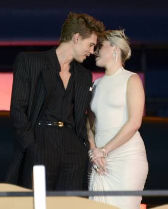 Red carpet of the Fan Event for the film Dune: Part Two at Auditorio Nacional Featuring: Florence Pugh, Austin Butler Where: Mexico City, Mexico When: 06 Feb 2024 Credit: EyePix INSTARimages EDITORIAL USE ONLY. NOT FOR USE BY NEWSPAPERS BASED IN THE UK. Copyright: xCarlosxTischler xEyepixxGroupx 53432293