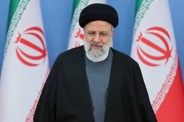News Bilder des Tages February 7, 2024, Tehran, Iran: Iranian President EBRAHIM RAISI arrives at a ceremony to commemorate the anniversary of the Islamic Revolution in the presence of foreign ambassadors in Tehran. Tehran Iran - ZUMAi98_ 20240207_zih_i98_009 Copyright: xIranianxPresidencyx